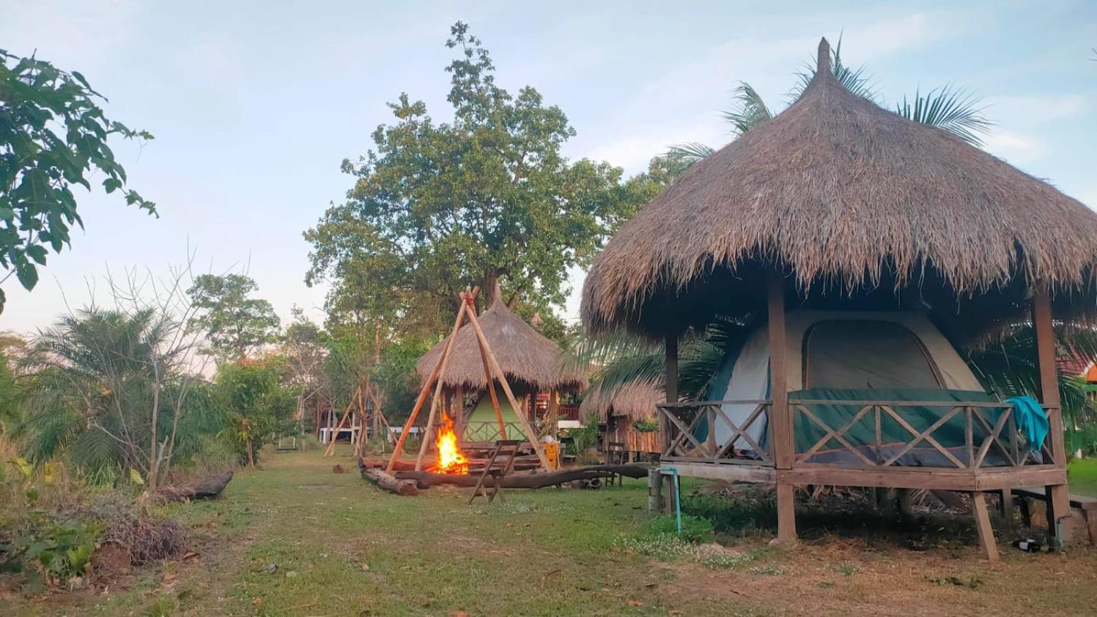 Ban Kiangtat Bolaven Garden Bungalow And Tent - Tad Lo מראה חיצוני תמונה